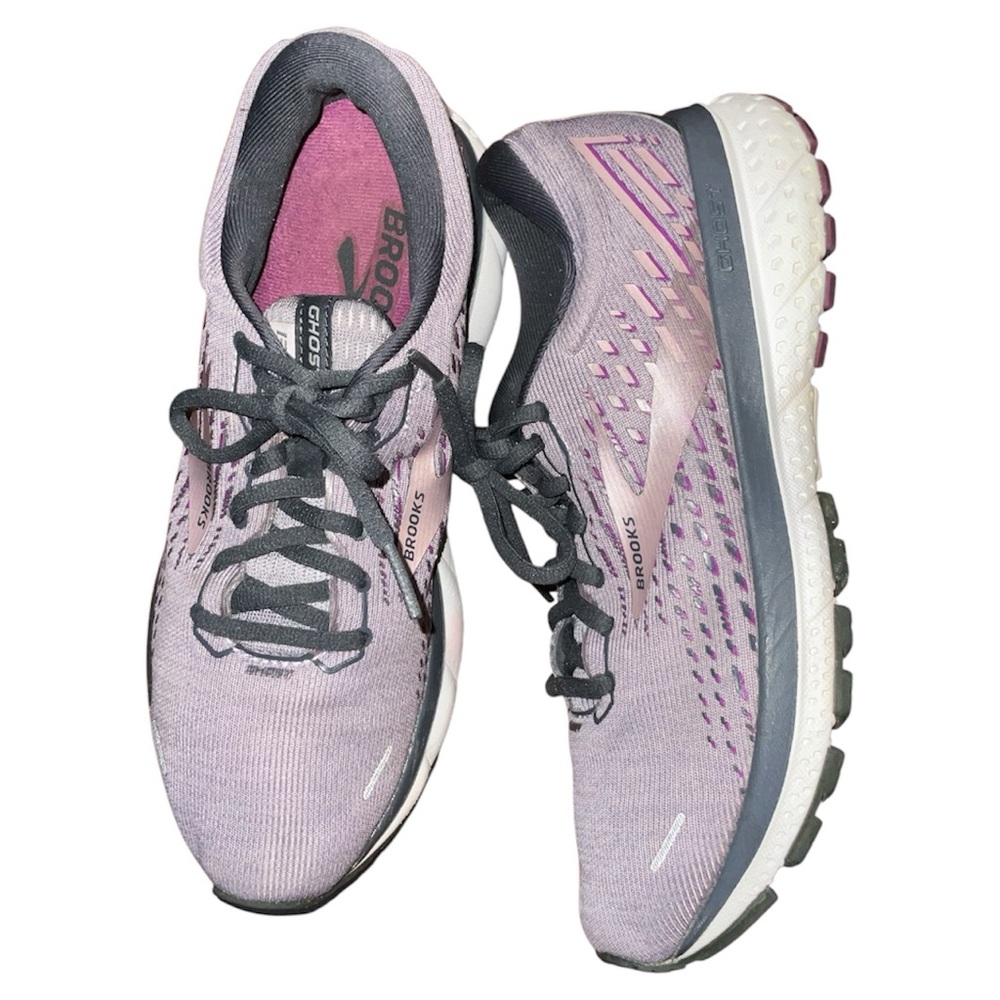 Brooks Ghost 13 Purple Athletic Shoes with Cushioned Midsole Size 8 Medium B